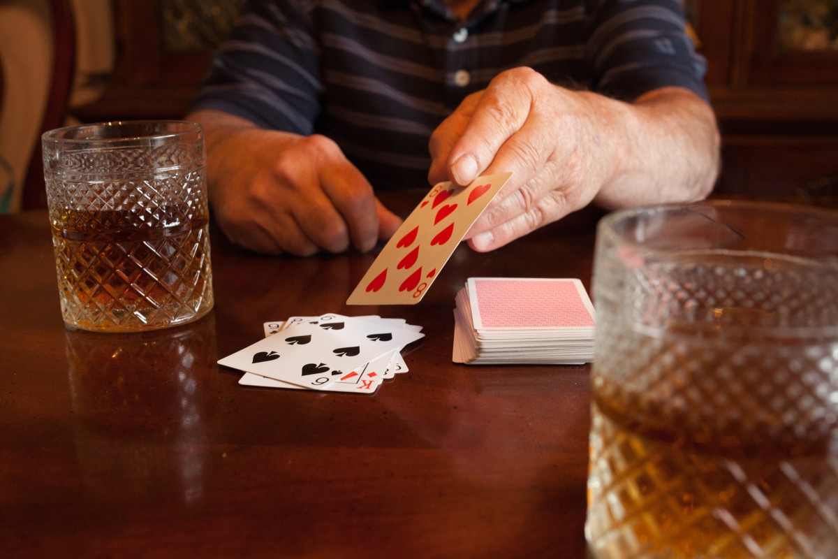 10 Drinking Games For Two People HobbyLark
