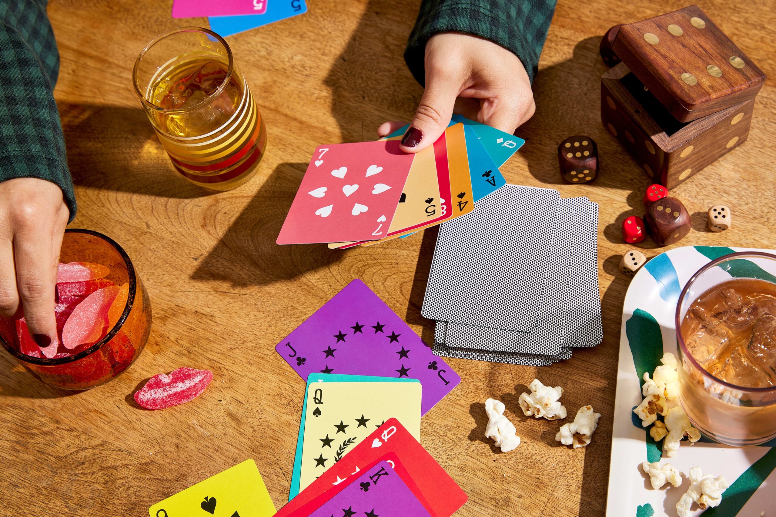 13 Single Player Card Games For When You re Tired Of Solitaire Apartment Therapy