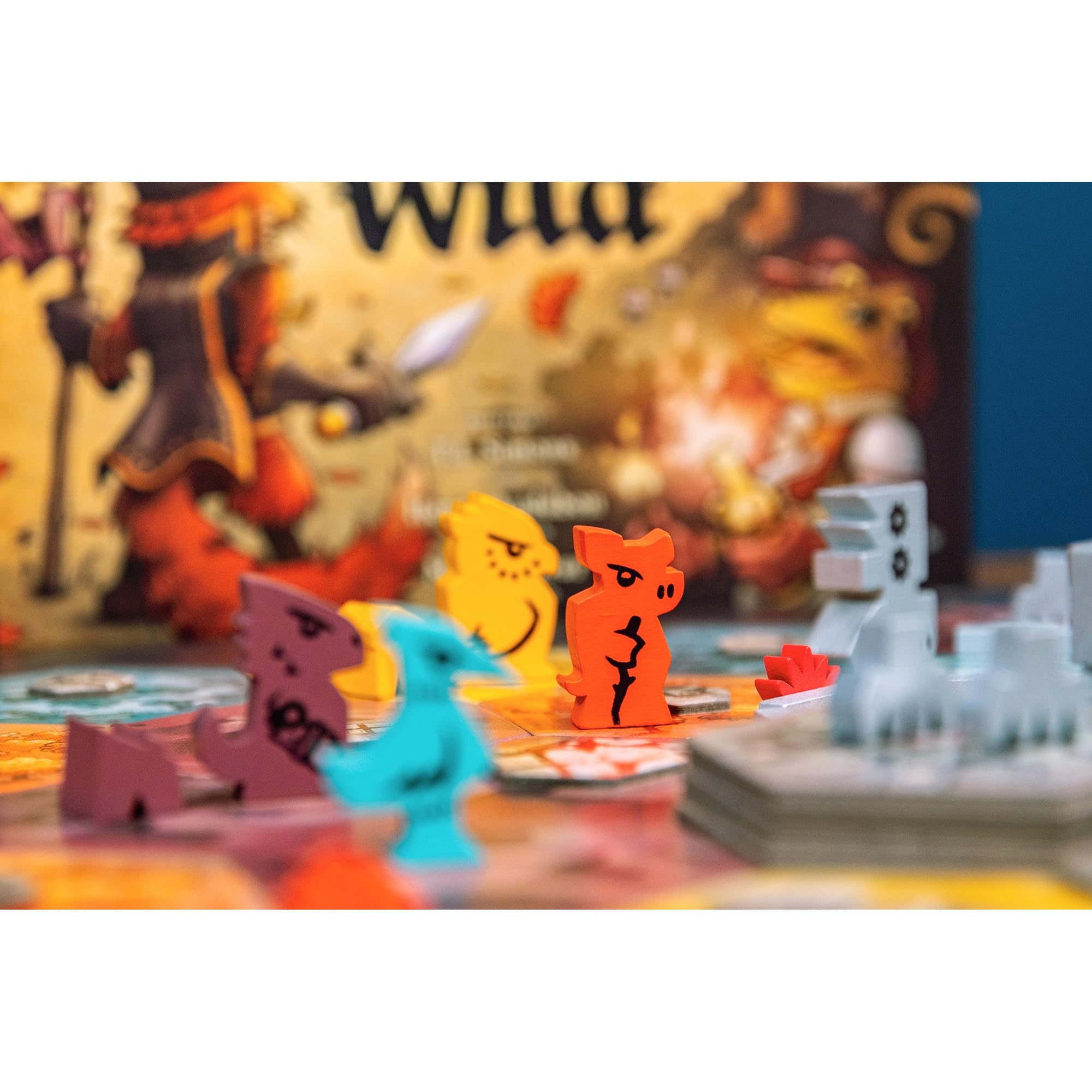 Amazon Outlandish Games Defenders Of The Wild Fantasy Area Control Board Game Card Driven Co Op Game Of Animals Against Machines Age 14 1 4 Players Toys Games