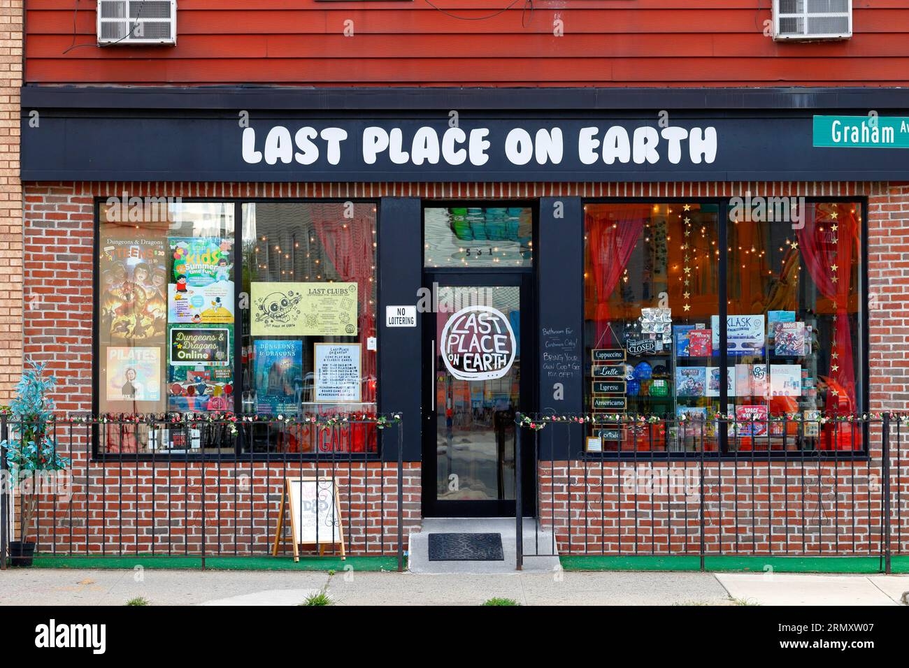 Board Game Store Hi res Stock Photography And Images Alamy