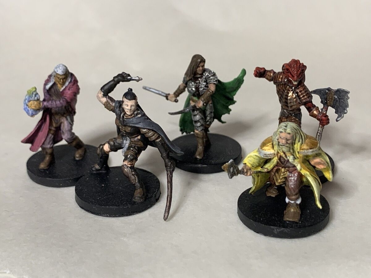 Castle Ravenloft Board Game D D Dungeons Dragons With Hand Painted Minitures EBay