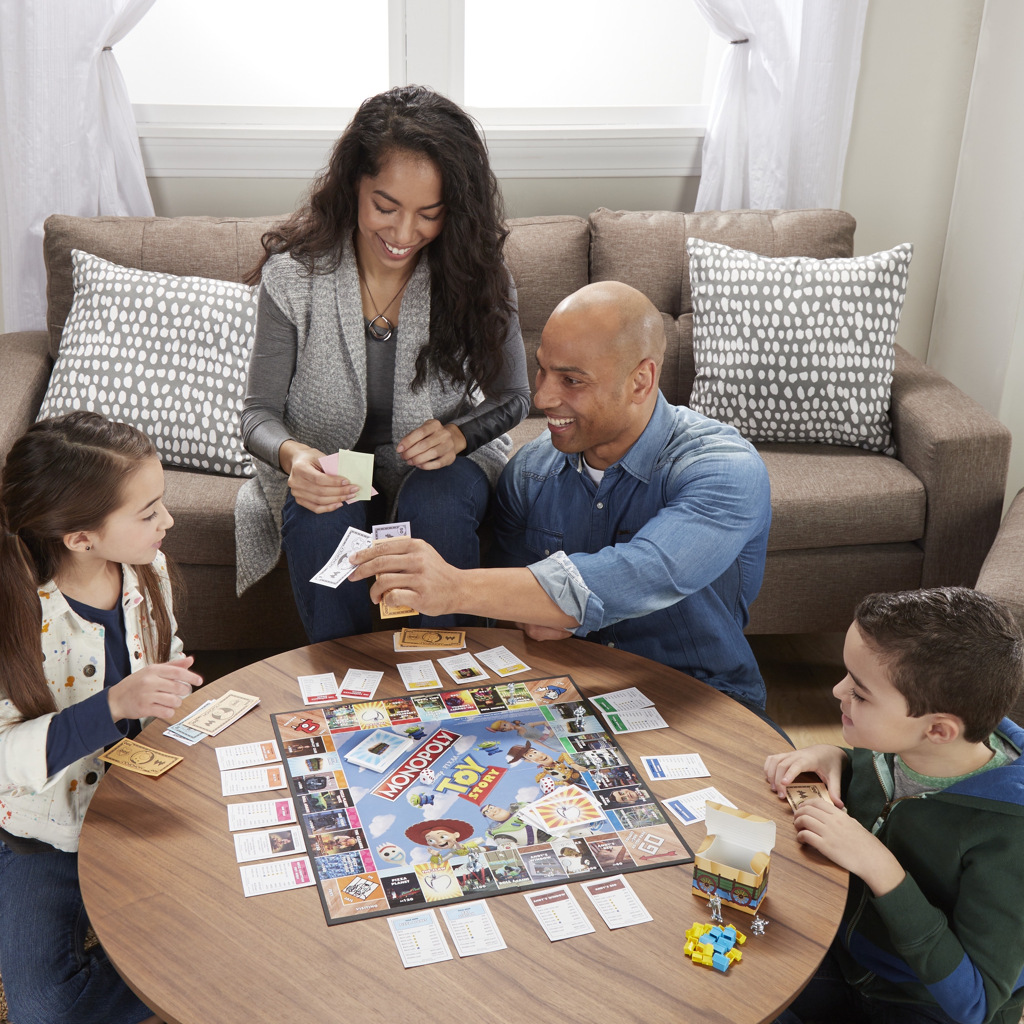 Curing Cabin Fever Family Game Night Glen Ellyn Public Library