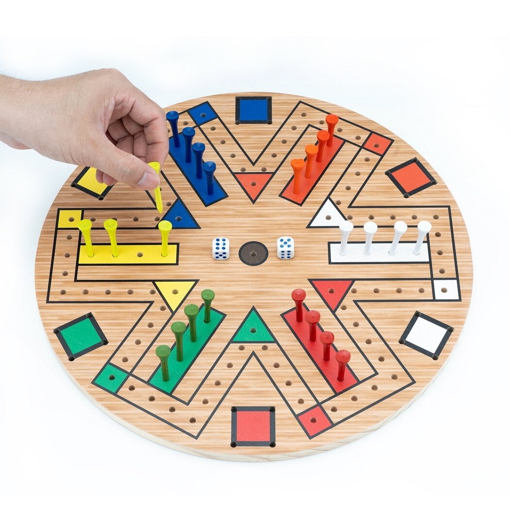 peg and board game