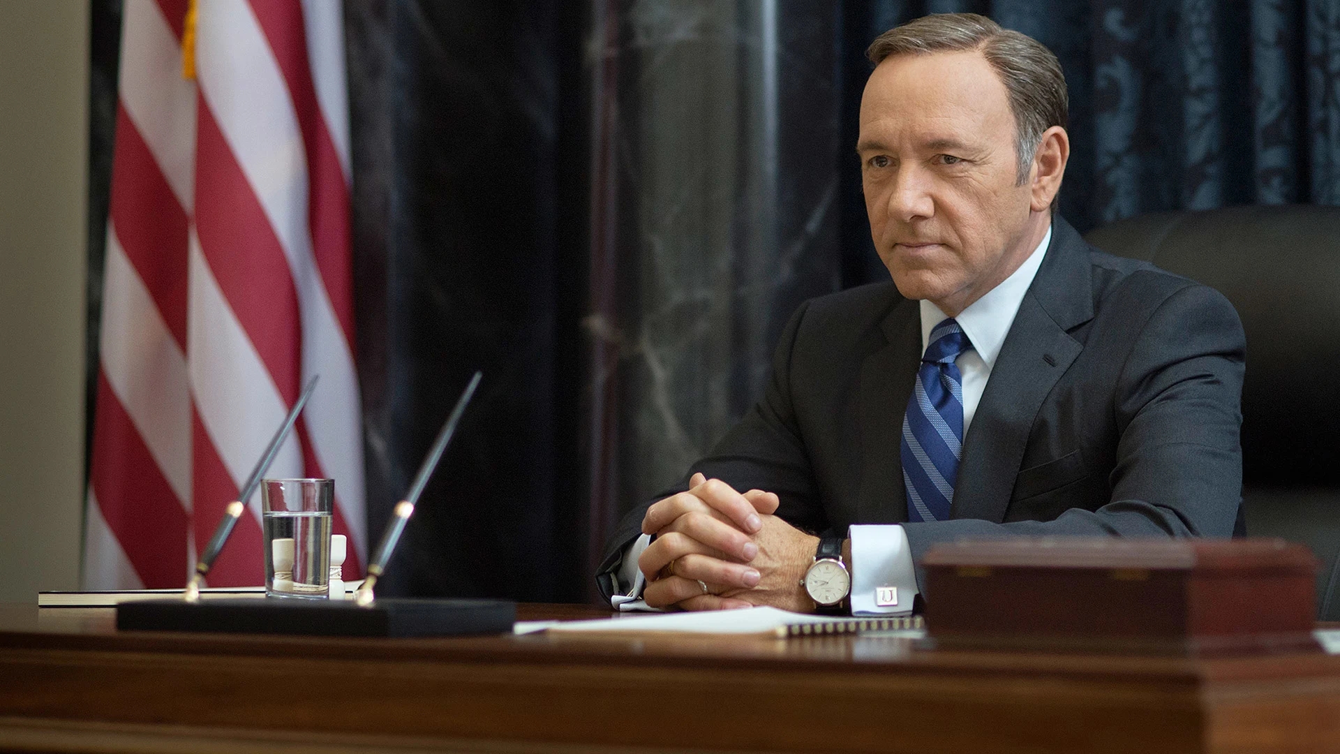 House Of Cards Against Humanity Adds A Double Dose Of Darkness To A Favorite Party Game Fast Company