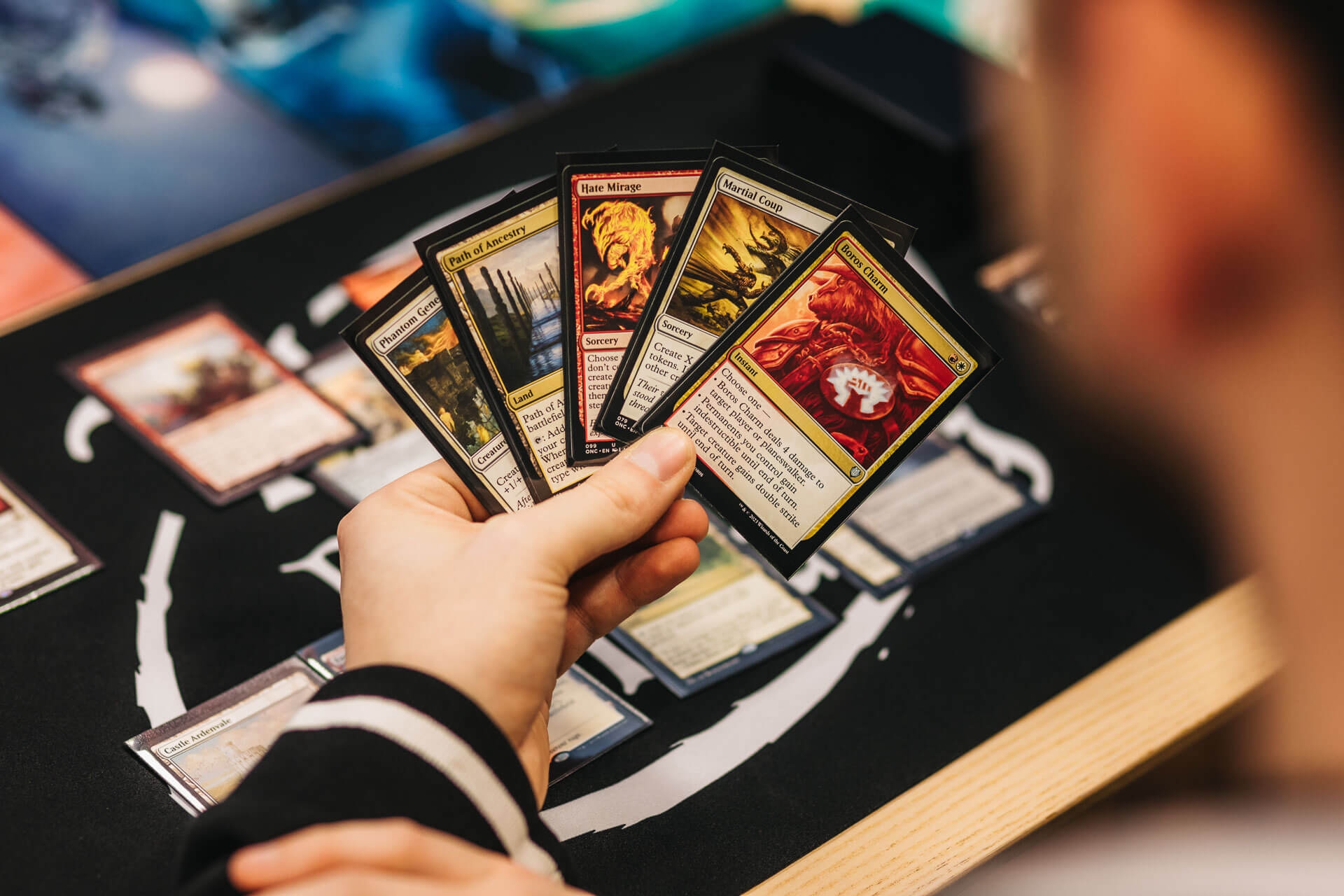 how to play magic trading card game