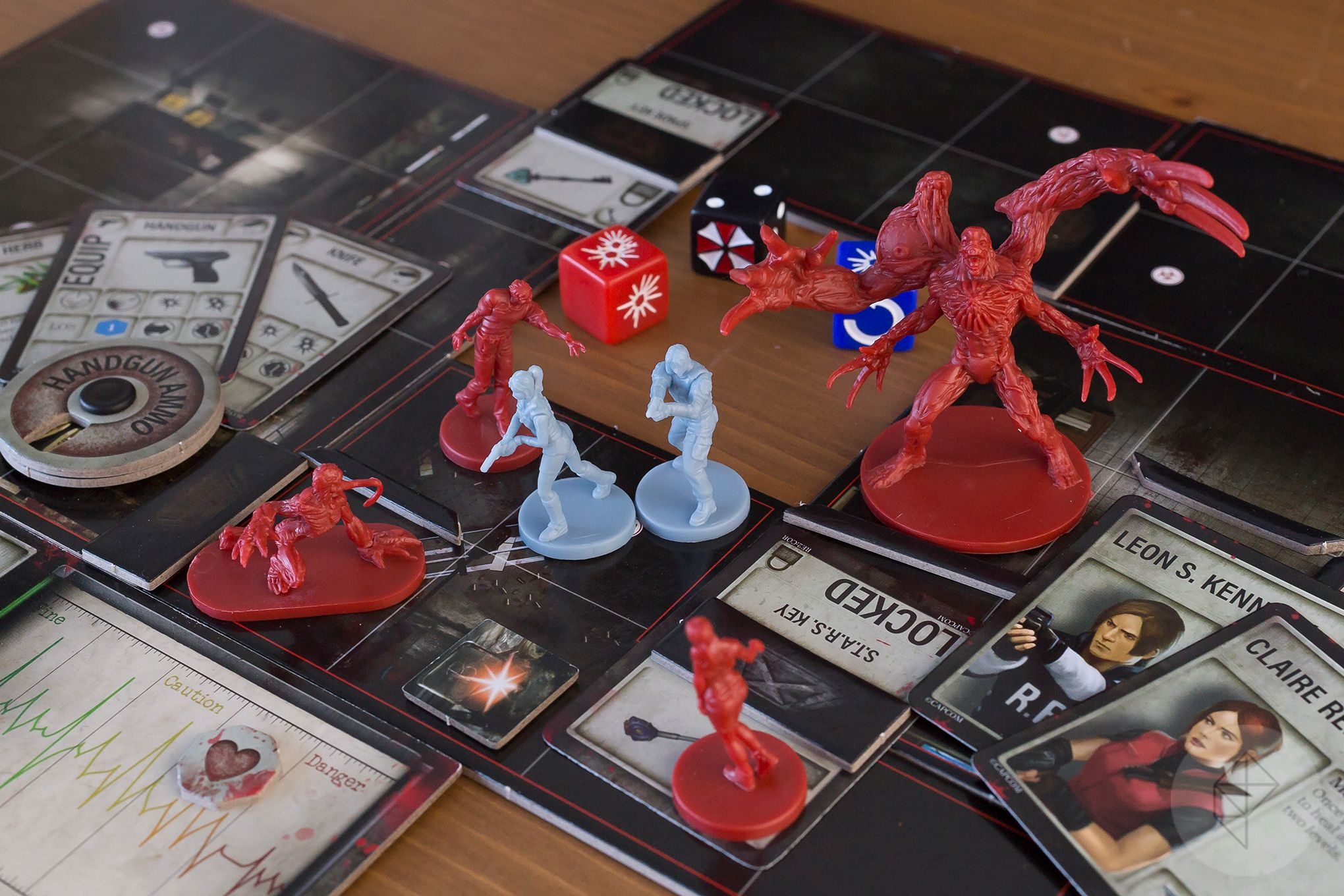 Resident Evil 2 Board Game Review Plays Well Looks Like Hell