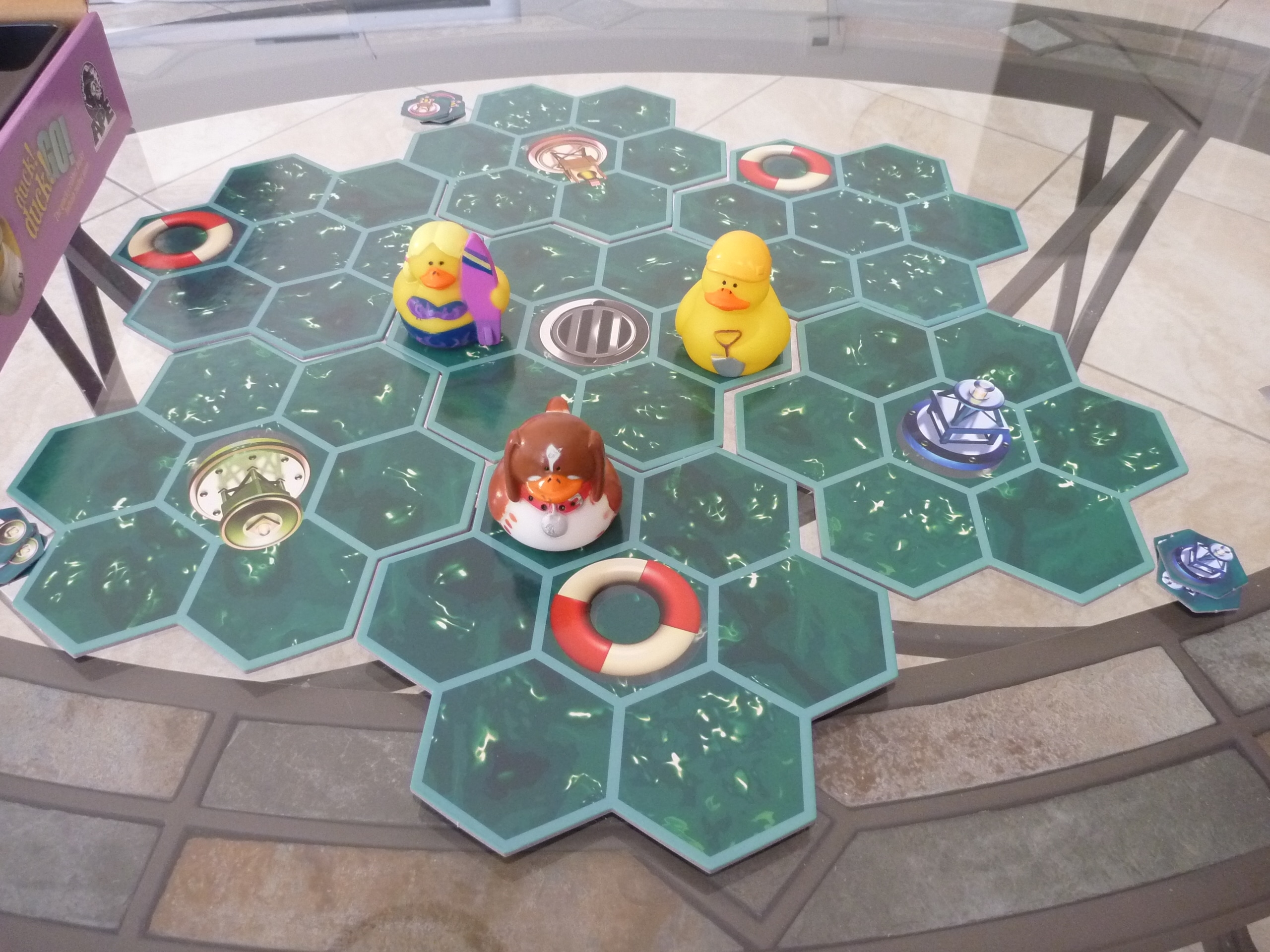 Review Duck Duck Go Board Game From APE Games Livingdice