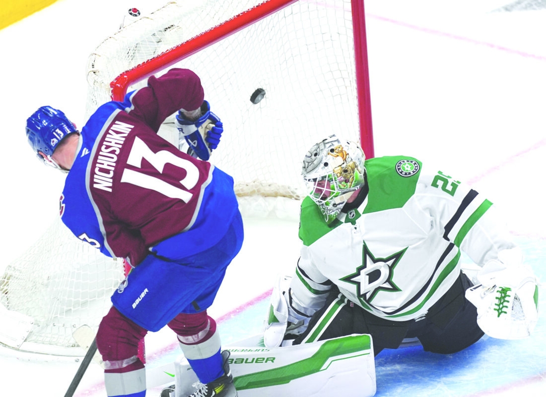 colorado avalanche game tonight
