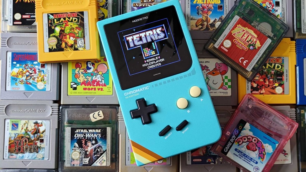 Modretro Chromatic Review a Remarkable Modern Game Boy That ll Outlive My Original GamesRadar 